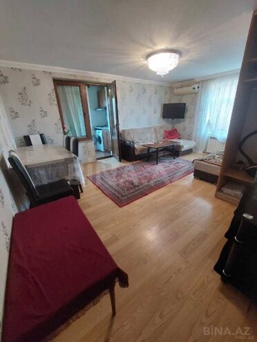 Сдаётся 2-комн. вторичка 35 м², м. Кара Караев, photo 1 from 10