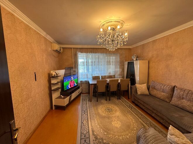 Satılır 3 otaqlı köhnə tikili 90 m², Koroğlu m., photo 3 from 13
