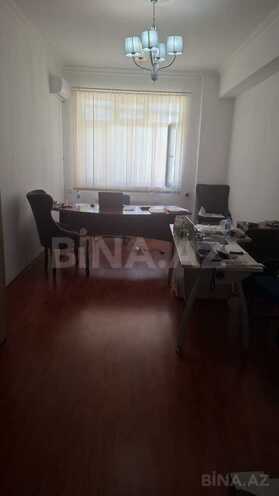 İcarəyə verilir  obyekt 130 m², Memar Əcəmi m., photo 1 from 12