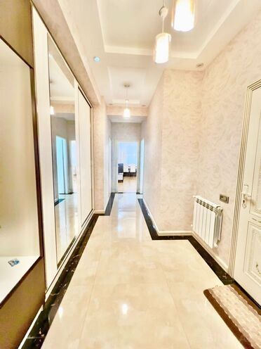 Продаётся 2-комн. новостройка 74 м², м. Кара Караев, photo 10 from 16