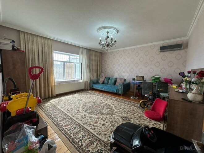 Satılır 8 otaqlı həyət evi/bağ evi 340 m², Səbail r., photo 3 from 15