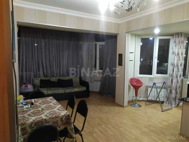 Сдаётся 2-комн. новостройка 65 м², м. 8 ноября, photo 1 from 10