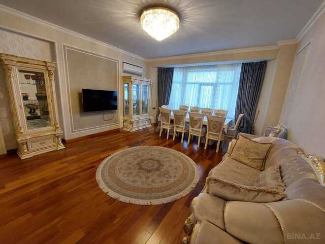 Сдаётся 3-комн. новостройка 125 м², м. Низами, photo 3 from 30
