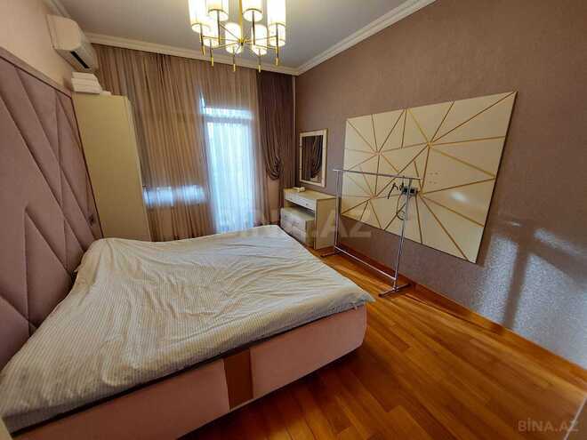 Сдаётся 3-комн. новостройка 125 м², м. Низами, photo 10 from 30