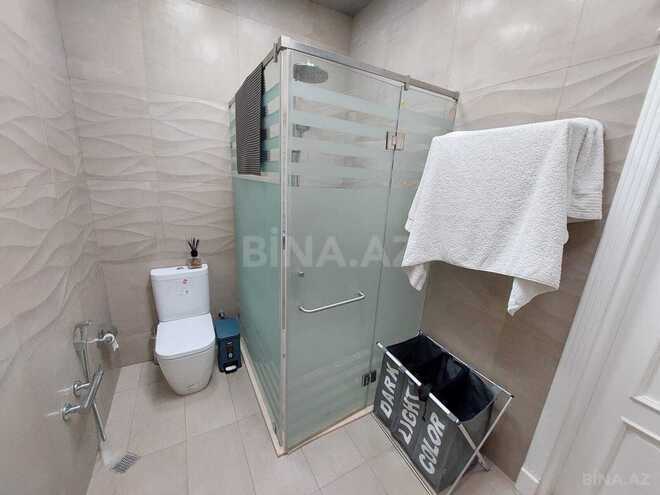 Сдаётся 3-комн. новостройка 125 м², м. Низами, photo 24 from 30