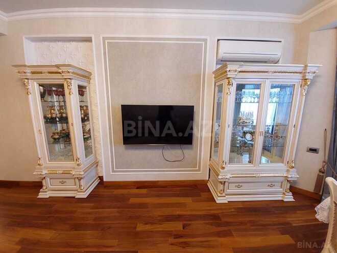 Сдаётся 3-комн. новостройка 125 м², м. Низами, photo 5 from 30