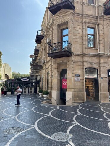 İcarəyə verilir 1 otaqlı köhnə tikili 30 m², Sahil m., photo 5 from 30
