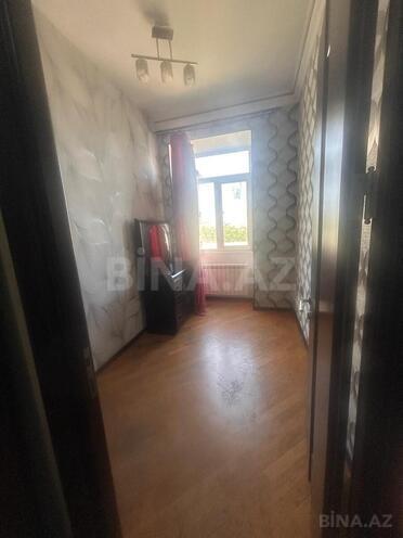 Продаётся 3-комн. вторичка 80 м², м. Нариман Нариманов, photo 10 from 18