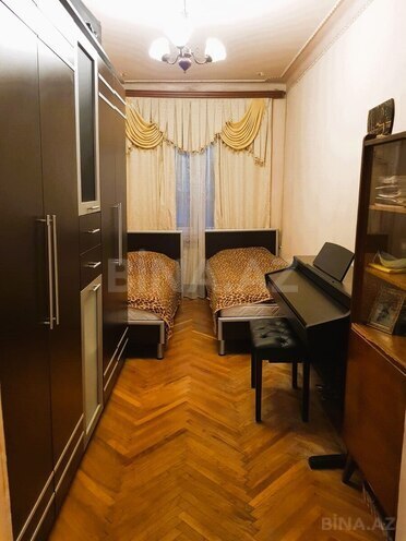 Satılır 3 otaqlı köhnə tikili 65 m², 28 May m., photo 6 from 17