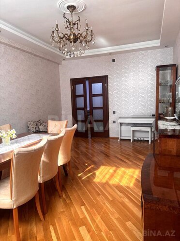 Satılır 3 otaqlı yeni tikili 132 m², İnşaatçılar m., photo 3 from 17