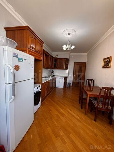 Сдаётся 3-комн. новостройка 140 м², м. Низами, photo 14 from 23