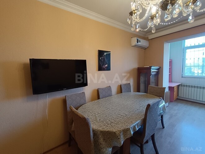 Сдаётся 2-комн. вторичка 55 м², м. Кара Караев, photo 9 from 26