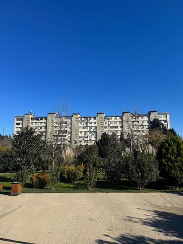 Продаётся 2-комн. вторичка 65 м², м. 20 января, photo 1 from 17