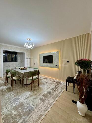Продаётся 2-комн. вторичка 65 м², м. 20 января, photo 3 from 17