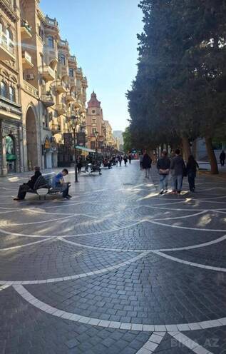 Satılır 3 otaqlı köhnə tikili 65 m², Sahil m., photo 4 from 24