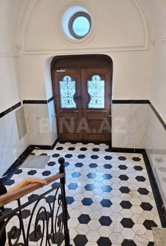 Satılır 3 otaqlı köhnə tikili 65 m², Sahil m., photo 6 from 24