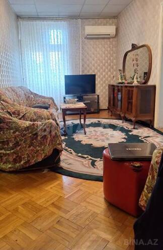 Satılır 3 otaqlı köhnə tikili 65 m², Sahil m., photo 13 from 24