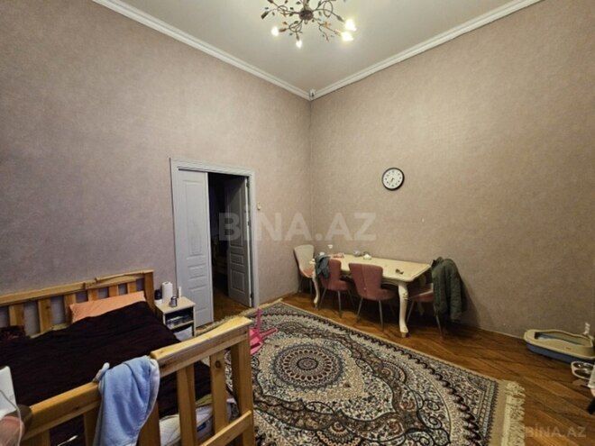 Продаётся 2-комн. вторичка 55 м², м. Ичеришехер, photo 1 from 14
