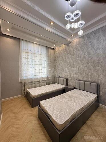 Продаётся 3-комн. новостройка 136 м², Насиминский  р., photo 10 from 23