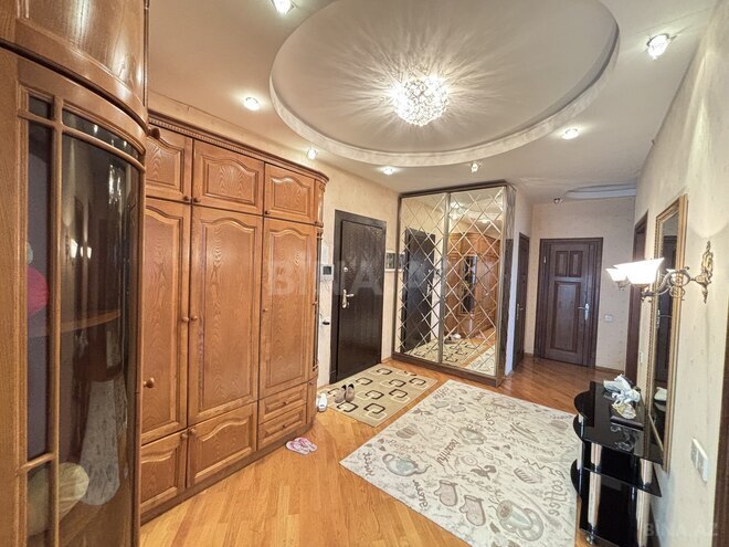 İcarəyə verilir 3 otaqlı yeni tikili 150 m², Nizami m., photo 21 from 25