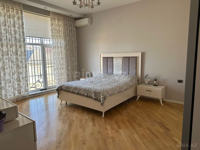 Satılır 8 otaqlı həyət evi/bağ evi 750 m², Səbail r., photo 16 from 26