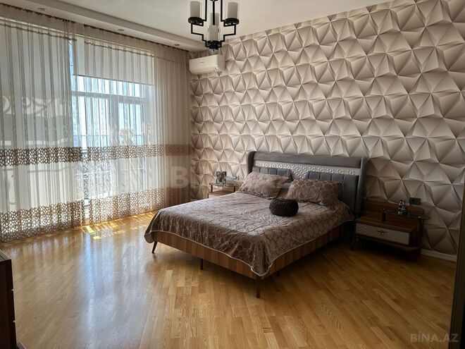 Satılır 8 otaqlı həyət evi/bağ evi 750 m², Səbail r., photo 15 from 26