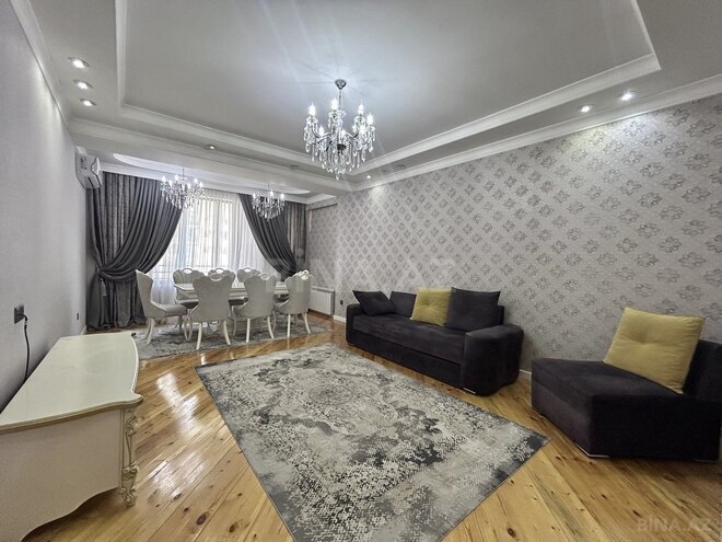 İcarəyə verilir 3 otaqlı yeni tikili 135 m², 28 May m., photo 9 from 22