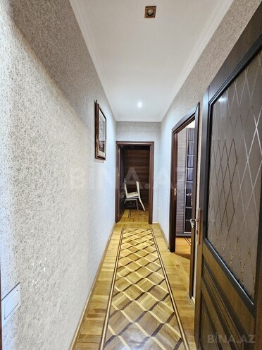 Satılır 5 otaqlı köhnə tikili 115 m², 8-ci mikrorayon q., photo 16 from 21