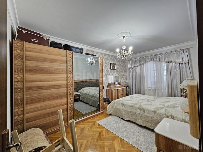 Satılır 5 otaqlı köhnə tikili 115 m², 8-ci mikrorayon q., photo 11 from 21