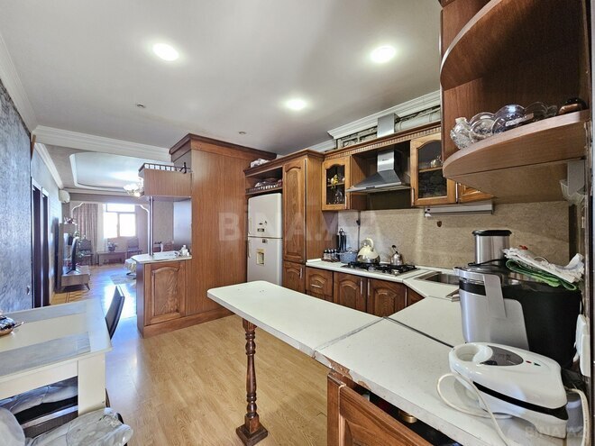 Satılır 5 otaqlı köhnə tikili 115 m², 8-ci mikrorayon q., photo 8 from 21
