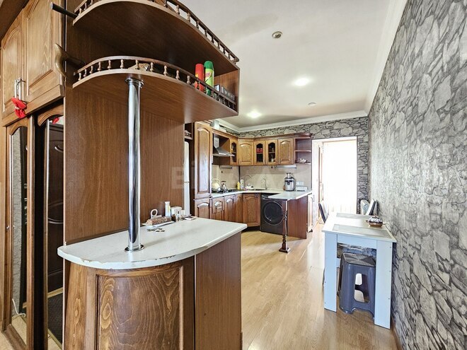 Satılır 5 otaqlı köhnə tikili 115 m², 8-ci mikrorayon q., photo 7 from 21