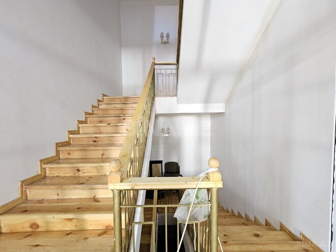 Satılır 7 otaqlı həyət evi/bağ evi 650 m², 8-ci mikrorayon q., photo 26 from 32