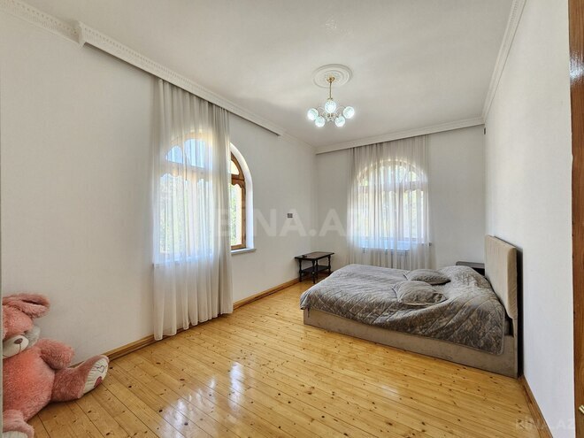 Satılır 7 otaqlı həyət evi/bağ evi 650 m², 8-ci mikrorayon q., photo 15 from 32