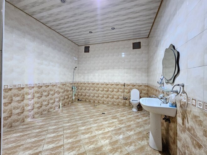 Satılır 7 otaqlı həyət evi/bağ evi 650 m², 8-ci mikrorayon q., photo 28 from 32
