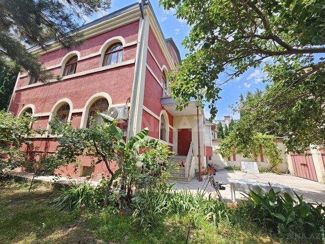 Satılır 7 otaqlı həyət evi/bağ evi 650 m², 8-ci mikrorayon q., photo 7 from 32