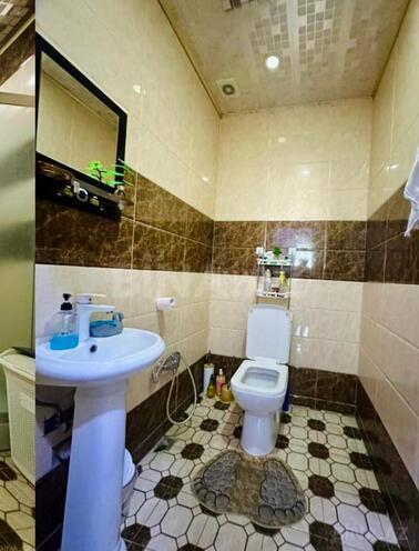 Сдаётся 3-комн. новостройка 120 м², м. Нефтчиляр, photo 11 from 12