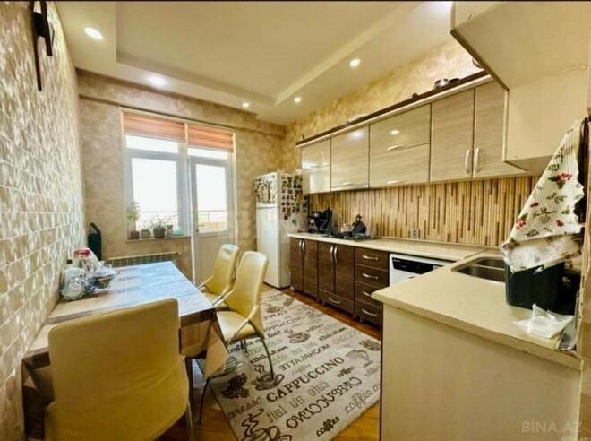 Сдаётся 3-комн. новостройка 120 м², м. Нефтчиляр, photo 4 from 12