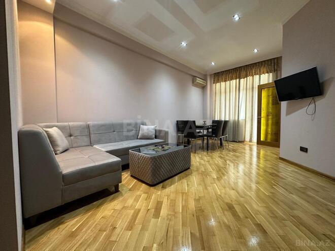 İcarəyə verilir 2 otaqlı yeni tikili 60 m², 28 May m., photo 1 from 10