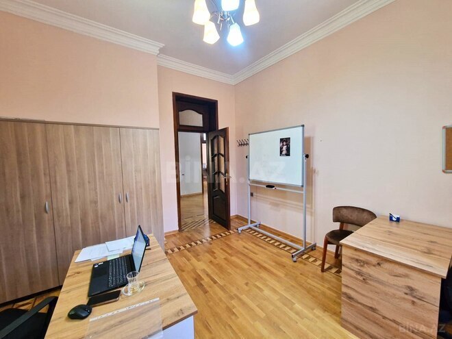 İcarəyə verilir 10 otaqlı ofis 800 m², Gənclik m., photo 12 from 32
