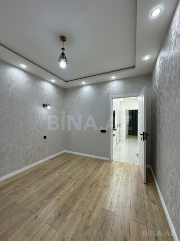 Продаётся 3-комн. вторичка 55 м², м. Ази Асланов, photo 7 from 15