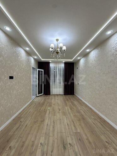 Продаётся 3-комн. вторичка 55 м², м. Ази Асланов, photo 3 from 15