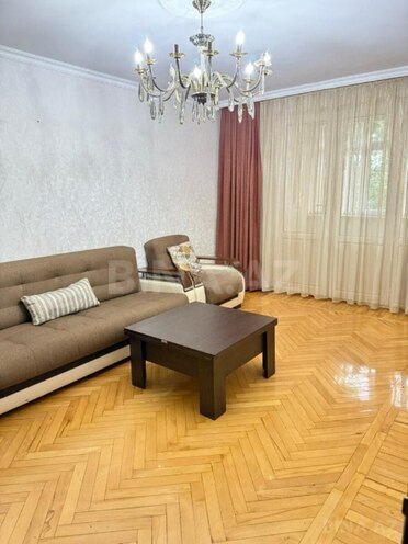 Satılır 3 otaqlı köhnə tikili 72 m², Elmlər Akademiyası m., photo 3 from 11