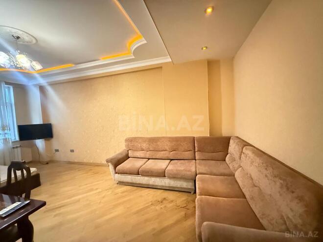 Сдаётся 2-комн. новостройка 65 м², м. Ази Асланов, photo 3 from 14