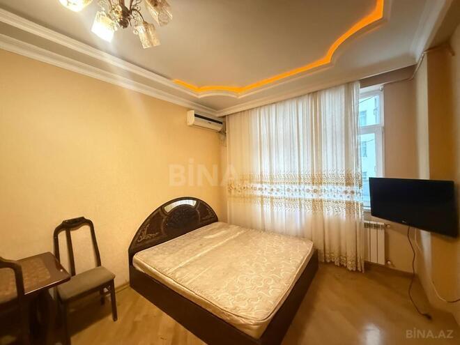 Сдаётся 2-комн. новостройка 65 м², м. Ази Асланов, photo 1 from 14