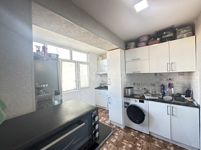 Satılır 3 otaqlı köhnə tikili 65 m², Xalqlar Dostluğu m., photo 10 from 15