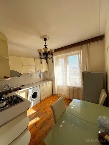 Продаётся 3-комн. вторичка 90 м², Хатаинский р., photo 9 from 16