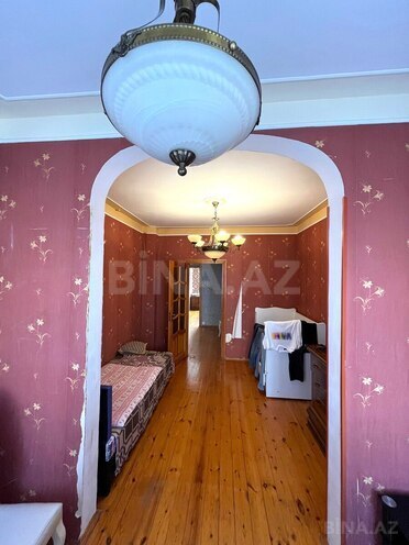 Продаётся 3-комн. вторичка 90 м², Хатаинский р., photo 7 from 16