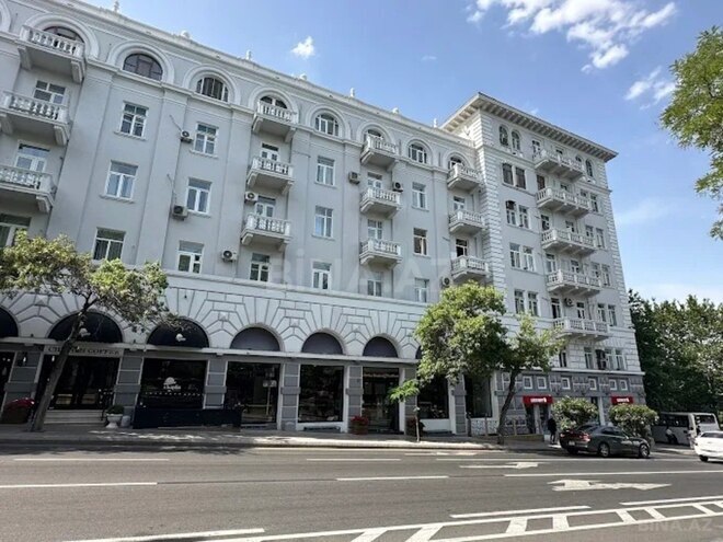 Satılır 3 otaqlı köhnə tikili 90 m², İçəri Şəhər m., photo 1 from 14