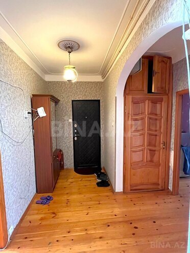 Продаётся 3-комн. вторичка 90 м², Хатаинский р., photo 10 from 16