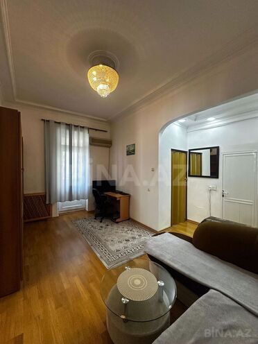 Сдаётся 2-комн. вторичка 70 м², м. Ичеришехер, photo 5 from 11